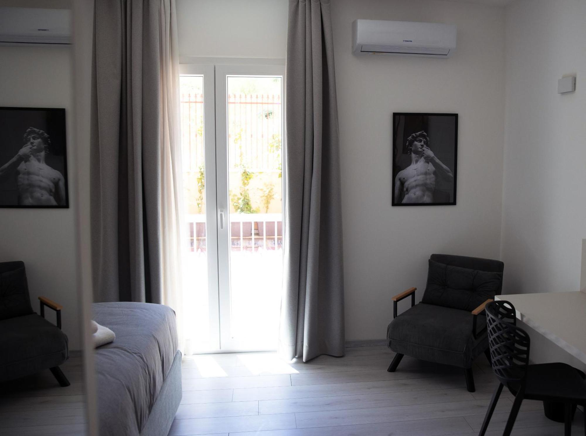 Affittacamere Mani - Camere Con Bagno Privato Gela Dış mekan fotoğraf