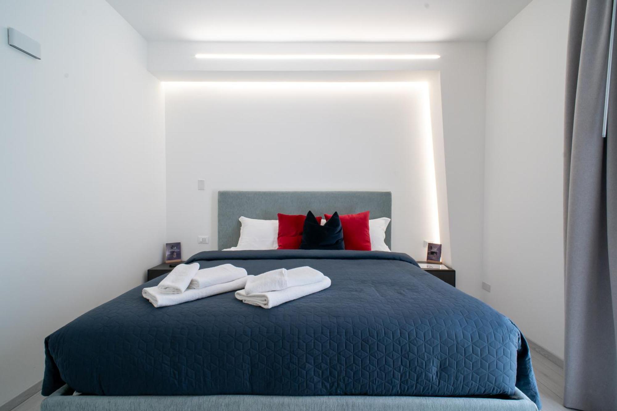 Affittacamere Mani - Camere Con Bagno Privato Gela Dış mekan fotoğraf